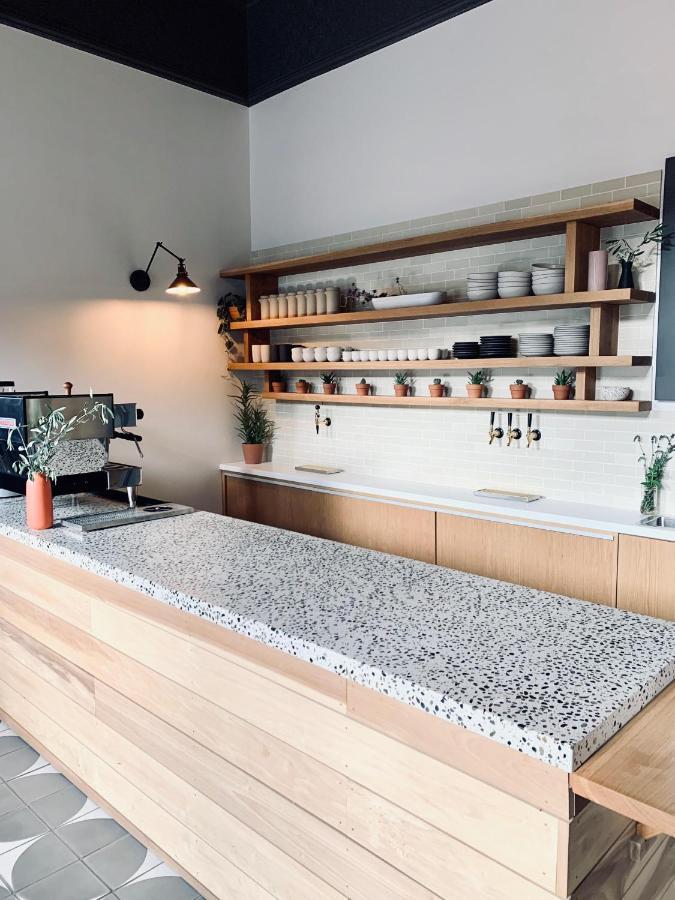 Thatcher Hotel Hopland 외부 사진