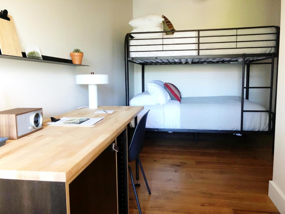 Thatcher Hotel Hopland 외부 사진